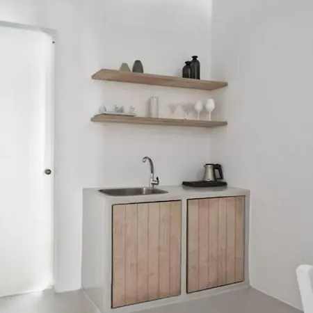 Apartment Bohemian Mykonos Center / Fabrika